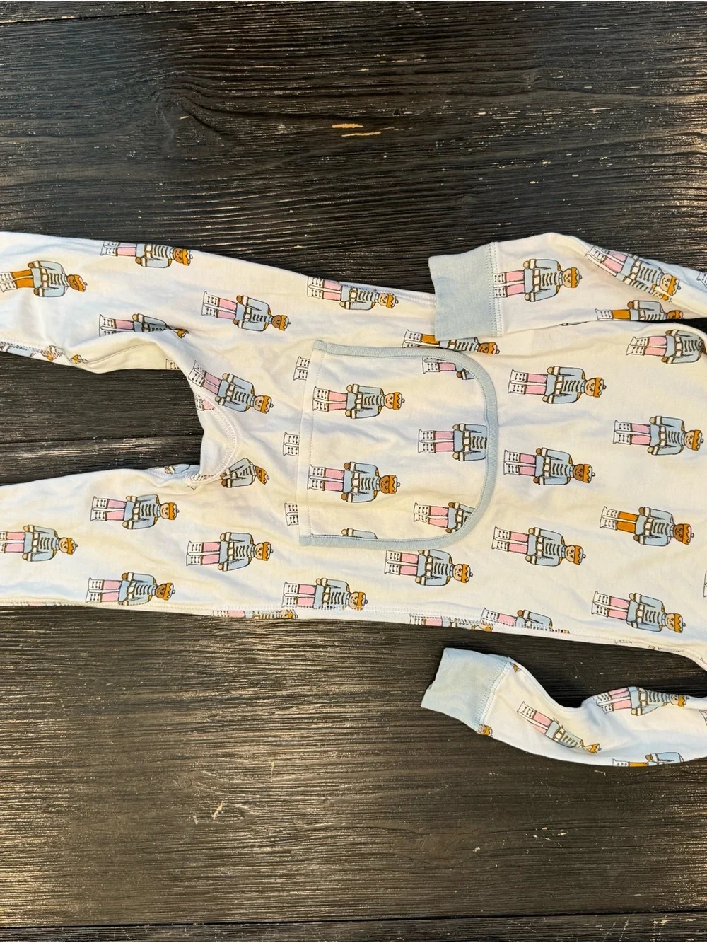 The Beaufort Bonnet Company White Footed One-Piece with Toy Soldier Print 2T GUC